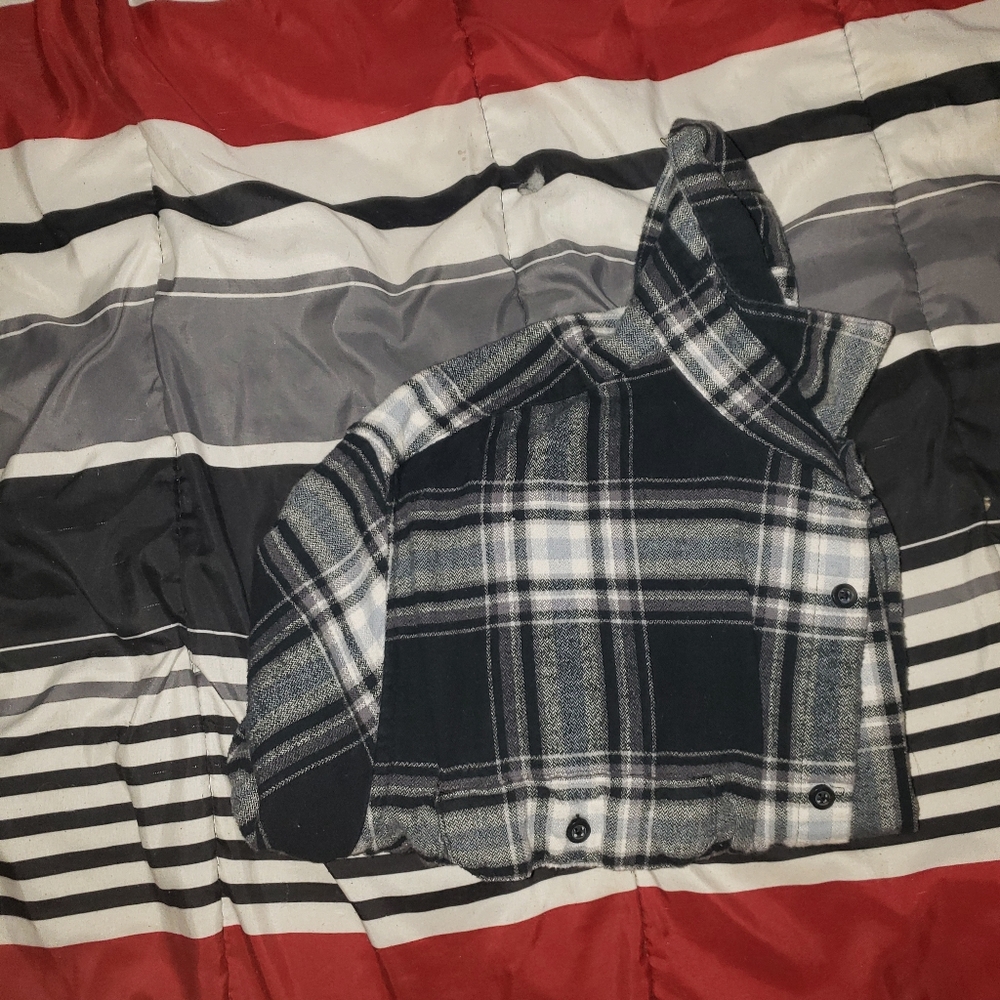 Flannels - Picture 8 of 16